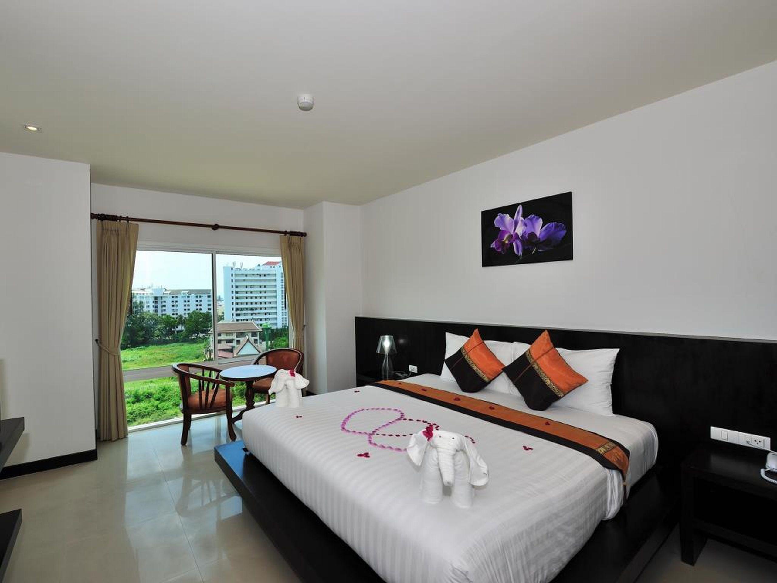 Apk Resort Patong Exteriér fotografie