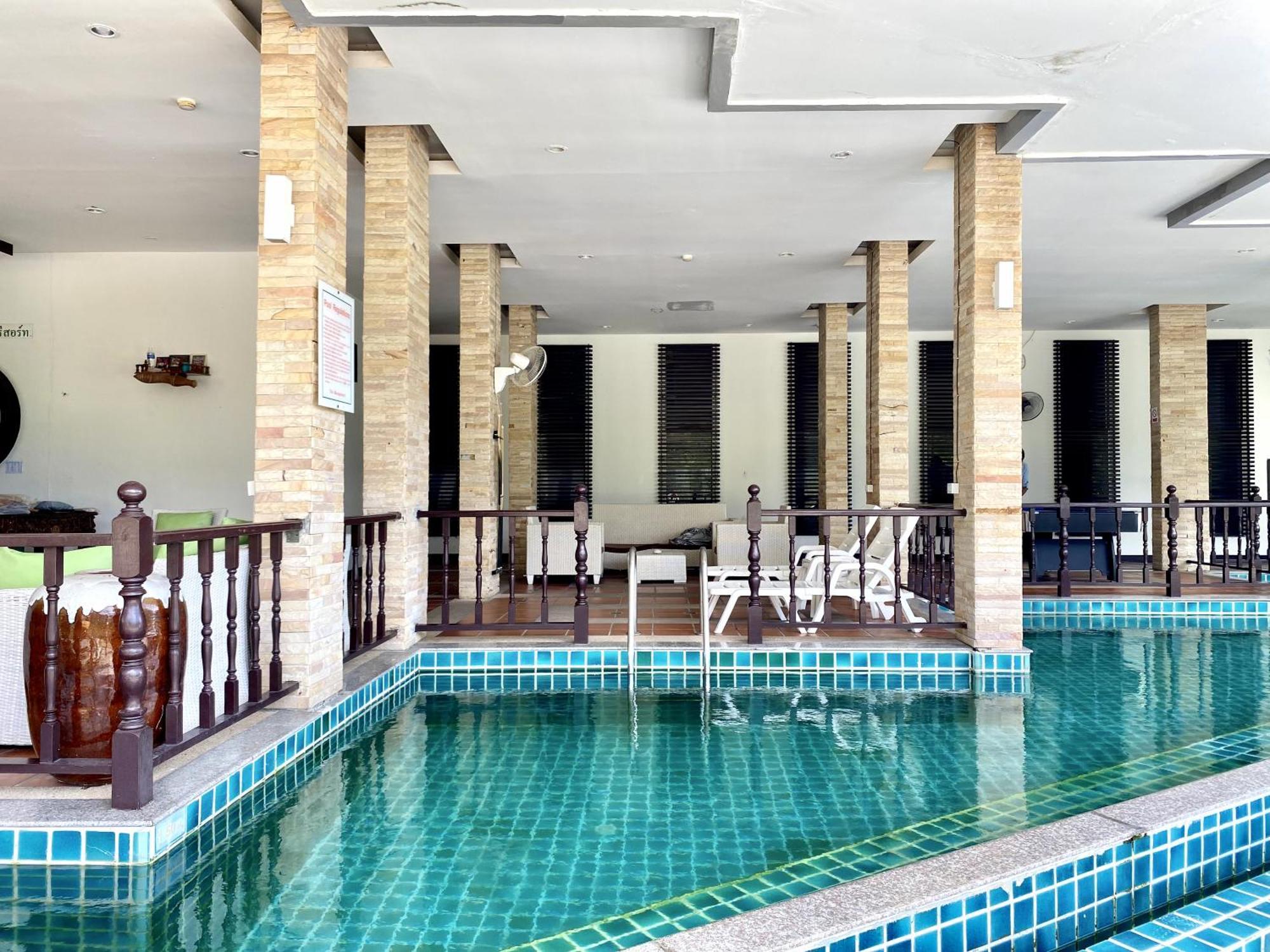 Apk Resort Patong Exteriér fotografie