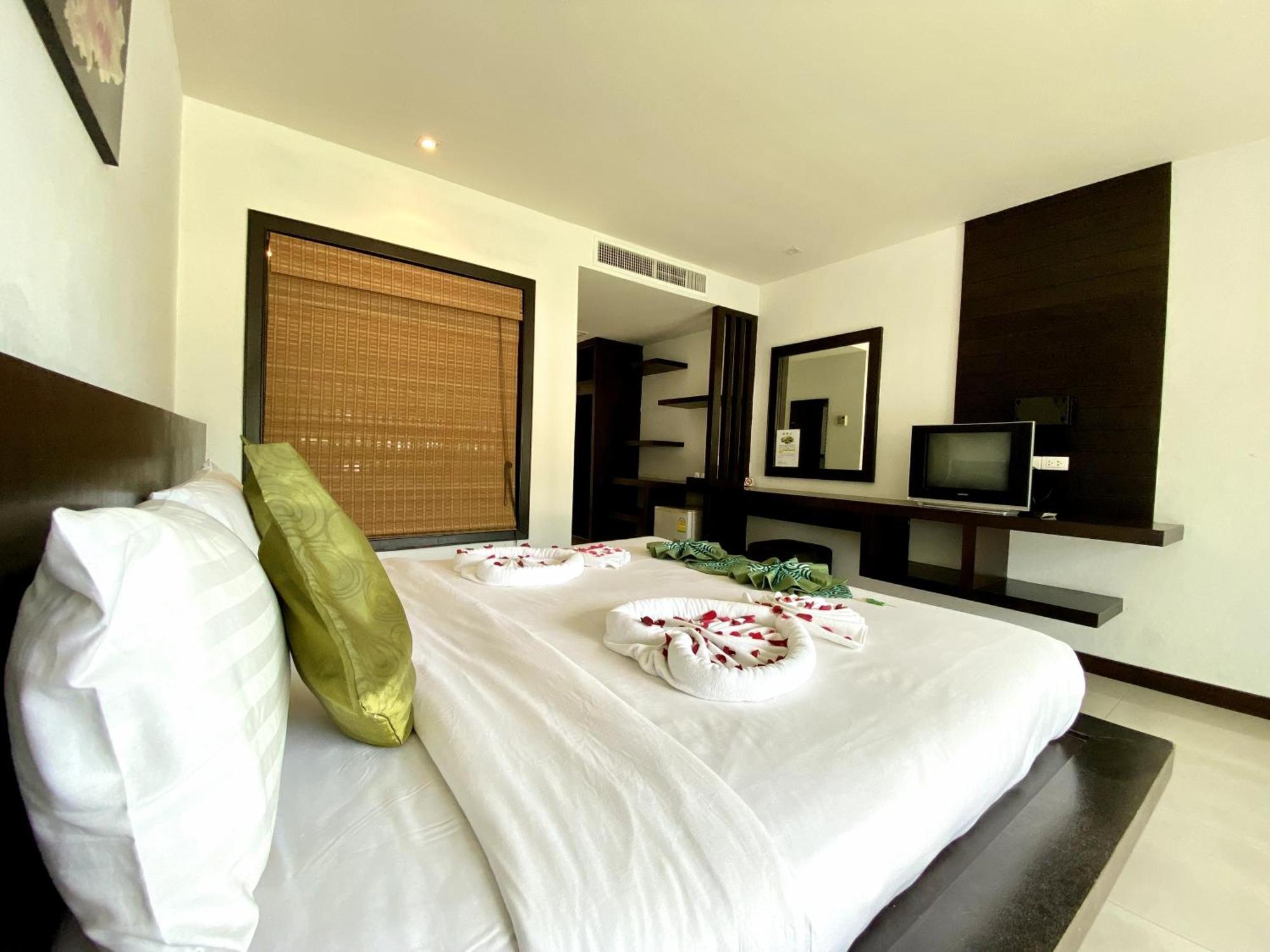 Apk Resort Patong Exteriér fotografie