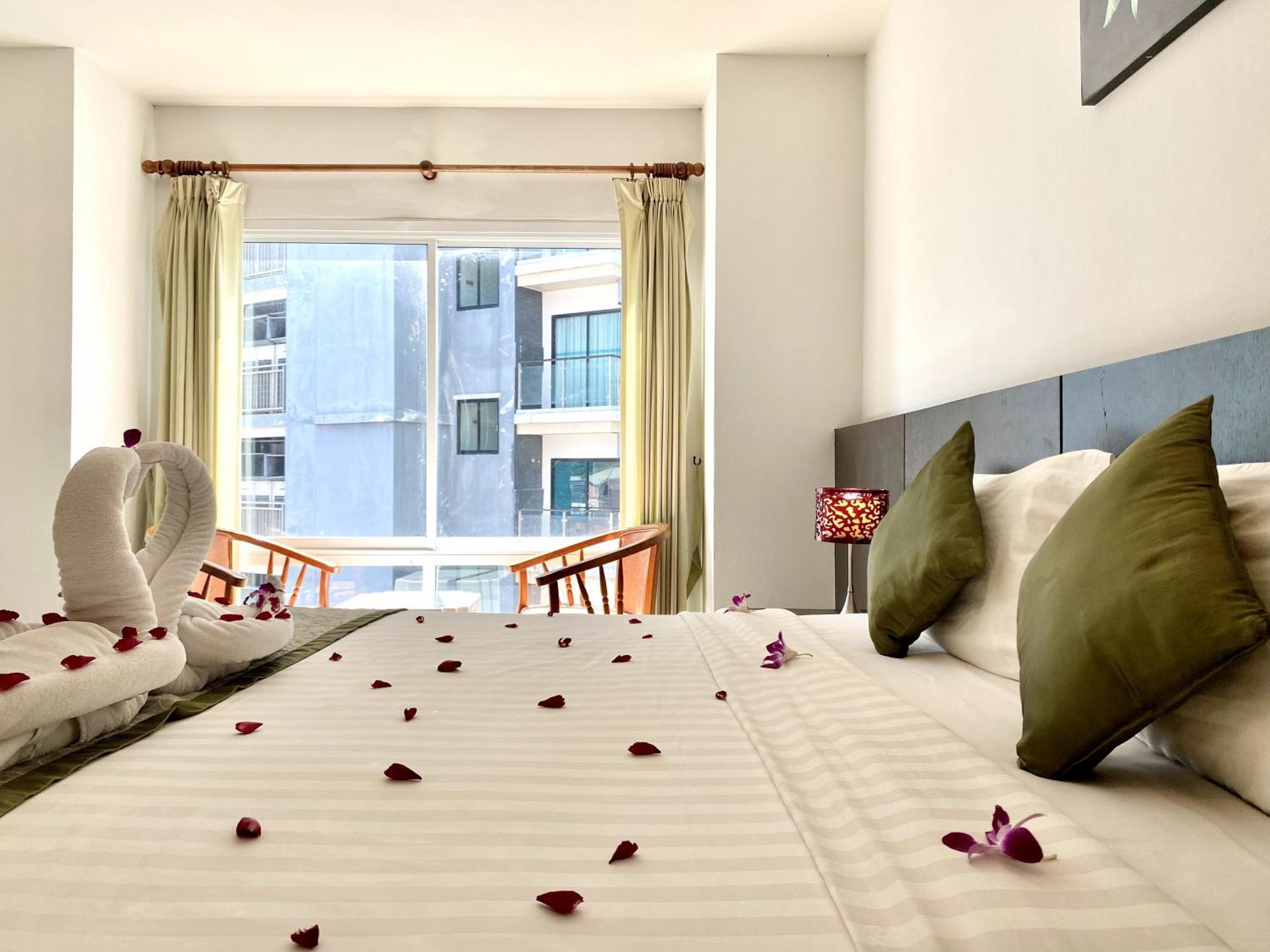 Apk Resort Patong Exteriér fotografie
